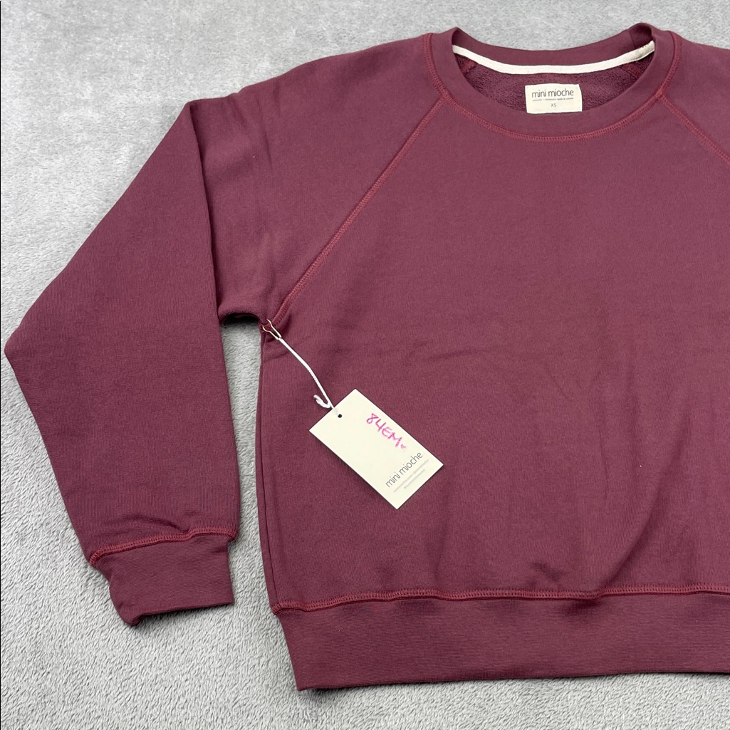 New Mini Mioche Xs Womens Purple 100% Organic Cotton Sweatshirt "Made Of Magic" — image 4 of 8